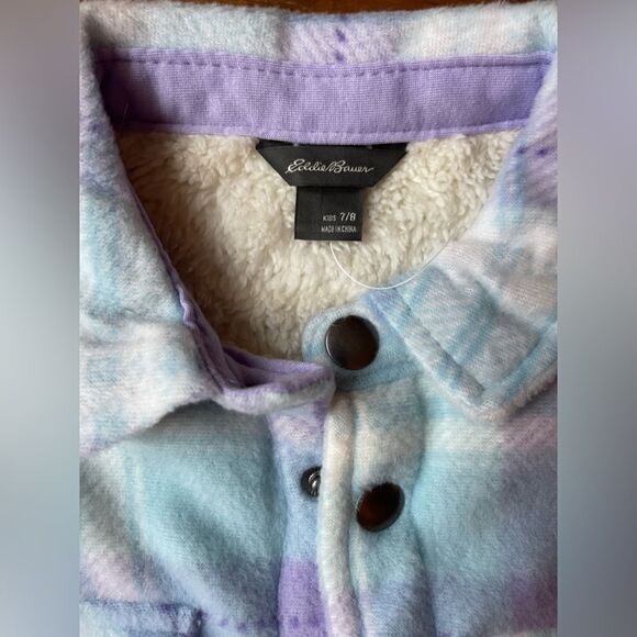 Kids 7/8 Eddie Bauer sherpa lined plaid button down top - Picture 4 of 6